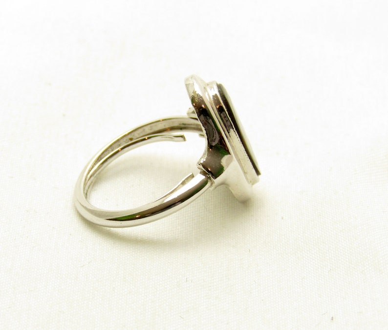 Avon Vintage Abalone Ring