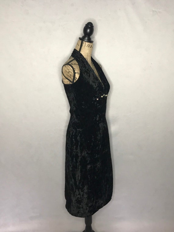 1980s dress/ Vintage 1980s velvet LBD cocktail dr… - image 8