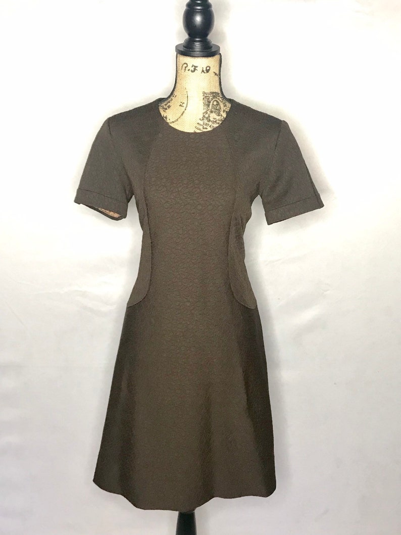 1960s dress/ Vintage 1960s mod dress image 2