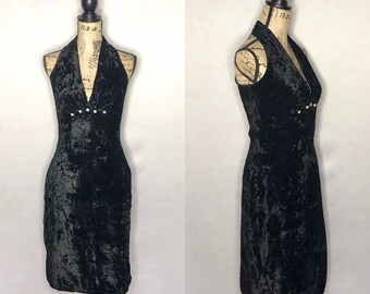 1980s dress/ Vintage 1980s velvet LBD cocktail dress