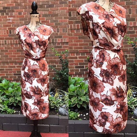 1950s dress/ Vintage 1950s wiggle dress