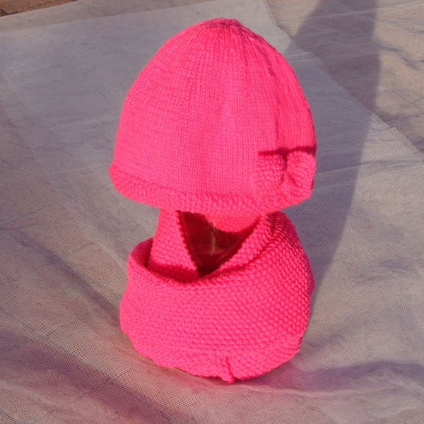 Snood et bonnet 2/3 ans fuschia laine acrylique