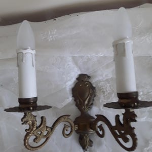Antique two-armed wall lamp made of brass dragon decor wall light brass chandelier Victorian French Vintage Brocante country house decoration