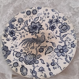 Antique Villeroy&Boch plate bird of paradise decor blue transferware faience ceramic plate motif tea stained 19th century vintage boudoir