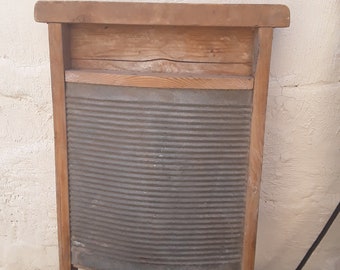 Old washboard laundry trough wood & zinc primitive rustic farmhouse decor vintage boudoir brocante decoration antique