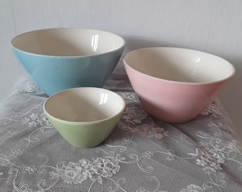 3x alte Schalen Schüsseln Pastellfarben Porzellanschüssel Rosa Türkis Grün Servierschalen Gemüseschüssel Vintage Brocante Landhaus Deko