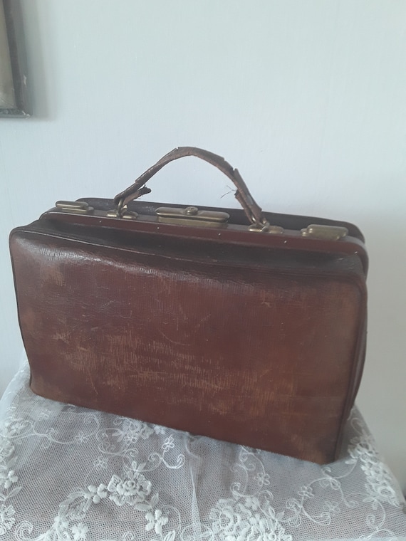 Antique leather bag doctor bag midwife case glads… - image 2