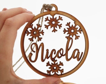 Personalized Christmas baubles | Decoration ideas | Christmas bauble | Wooden baubles | Personalized decors | Wood gift idea