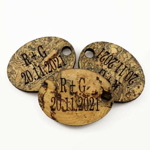 Pack of 10 personalized oval  cork tags. Oval tags. Natural cork tags. Tags. Tags for wedding. Cork tag. Wedding gift favor. Oval shape tags