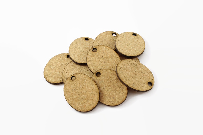 Pack of 10 DIY cork tags. Oval shape tags. Blank tags. Natural cork tags. Diy tags. DIY tags for wedding. Cork tags. Blank cork tags. Tags. image 7