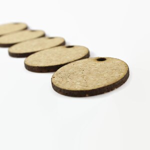 Pack of 10 DIY cork tags. Oval shape tags. Blank tags. Natural cork tags. Diy tags. DIY tags for wedding. Cork tags. Blank cork tags. Tags. image 6