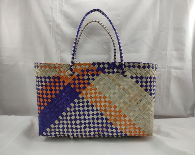 Pretty Bayong Bag Made in Philippines, Handwoven Buri Bag, Native Bags Philippines, Banig Bags