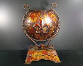 Vintage Rustic Fleur De Lis Gold and Brown Finished Mediterranean Metal Cradle Vase, Large Decorative Tuscan Metallic Collectible Home Decor