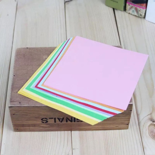 100pcs Multi Coloured Craft Paper - Colour Origami Paper - DIY Scrapbooking, Card Making, Gift