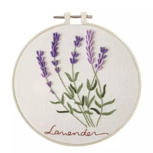 Hand Embroidery Kit for Beginners 15cm - Embroidery Design - DIY Needlework Craft Project with Pattern - Modern Embroidery Lavender