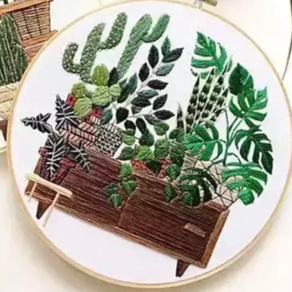 Hand Embroidery Kit for Beginners 20cm - DIY Craft Project - Plant Modern  Needle