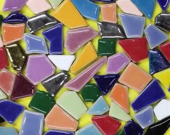 Azulejos de mosaico de porcelana de formas irregulares de colores 1 x 1 cm - 100 g - 4 mm de grosor