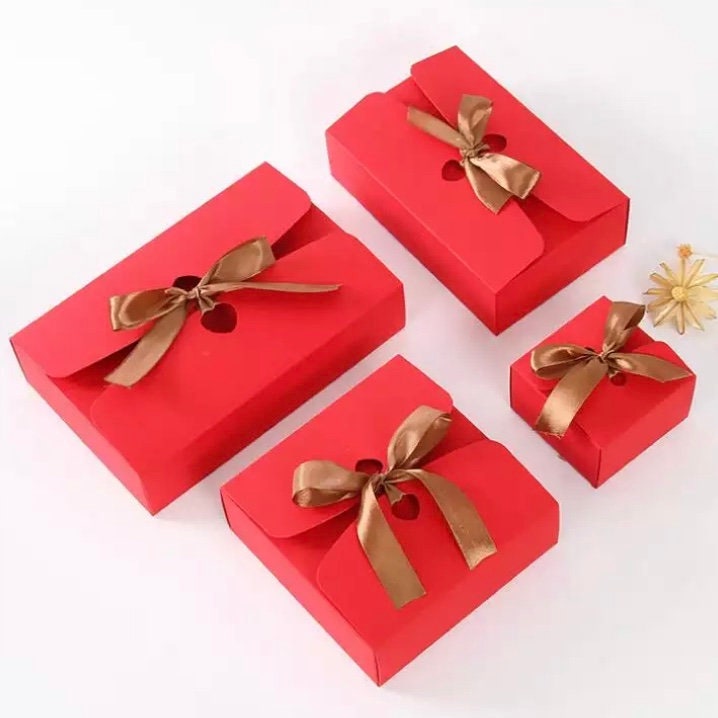 30 Pack Gift Boxes With Ribbon - Christmas Kraft Boxes - 4 Colours