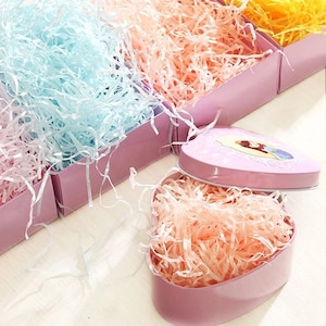 Farbiges geschreddertes Papier - Geschenkverpackung - Schachtel Füllmaterial - 24 Farben