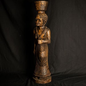 Hand-Carved African Tribal Figure with bowl on head / 1970&#39;s / 29.5&quot; Wood Figure / Wooden Statue Art from Africa / Original Sculpture