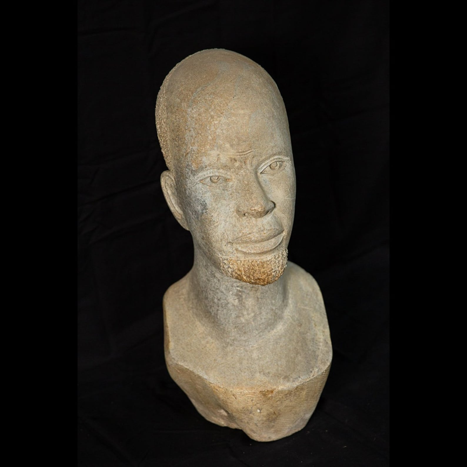Handcarved African Stone Bust / 1900's African Art / Unique 18 Stone