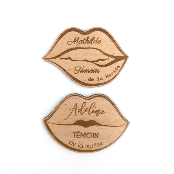 Badge mariage personnalisé en bois, bouche femme, badge magnet témoin