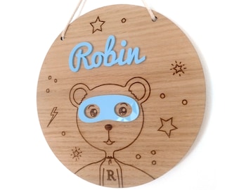 Decorazione con il nome del bambino supereroe, corona in legno personalizzata, regalo di nascita