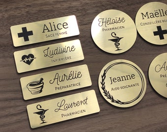 Personalized golden pharmacy badge, pharmacist magnet, preparer, nurse, midwife, caregiver