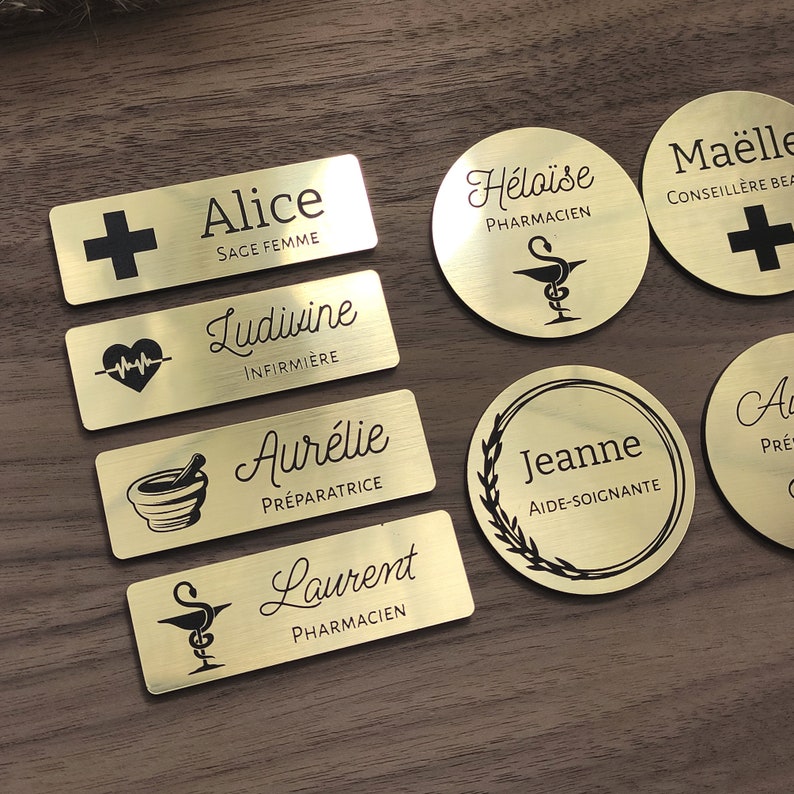 Personalized golden pharmacy badge, pharmacist magnet, preparer, nurse, midwife, caregiver image 1