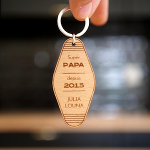 Personalized Father&#39;s Day keychain - Dad&#39;s Day gift - Super Dad Motel gift idea