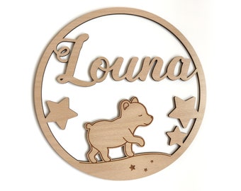 Crown child's first name in wood, animal (bear, fox, fawn), personalized birth gift