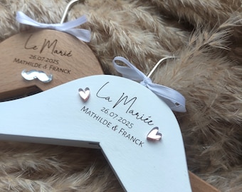 Personalized wedding hanger - Engraved wooden hanger - Wedding gift