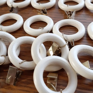 28 Pieces Vintage Small Natural white wood curtain rings with golden metal pegs - crocodile clips, curtain rings , For small rod (01)