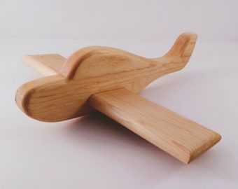 Pine toy airplanes