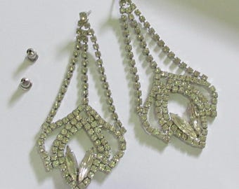 Vintage Art Nouveau Art Deco kroonluchteroorbellen met strass-steentjes en kristallen, lange oorbellen in druppelvorm met strass-steentjes, zilverkleurige pavézetting.