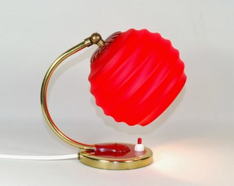 Unikat Tischlampe Leuchte klein Nachtlicht 21 cm Messing rot fifties 50er Jahre einmalig kultig vintage upcycling