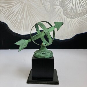 Globe and Arrow On Base Bookend Home Decor