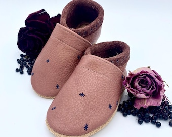 Handmade leather shoes for babies and children – vegetable-tanned leather – 22 color options – personalization possible