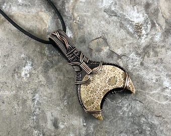 Coral Fossil Crescent Moon Pendant: Quality Handmade Copper Jewelry - Artisan Made - USA          0311
