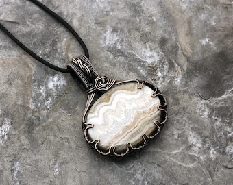 Wave Lace Agate Pendant: Quality Handmade Copper Jewelry - Artisan Made - USA          0299