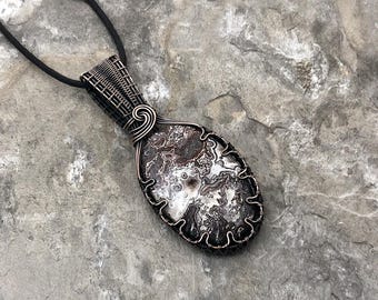 Red Crazy Lace Agate Pendant: Quality Handmade Copper Jewelry - Artisan Made - USA          0306