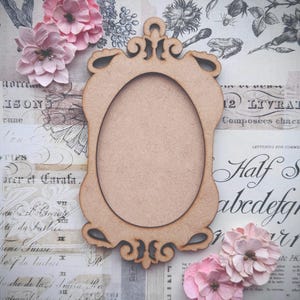 Laser Cut MDF Picture Frame Set: Vintage Decoupage Ornaments (15.87 cm x 9 cm)
