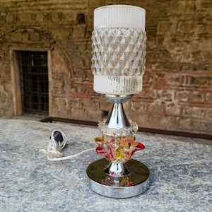 Lampe vintage en verre coloré et métal, lampe en verre de table