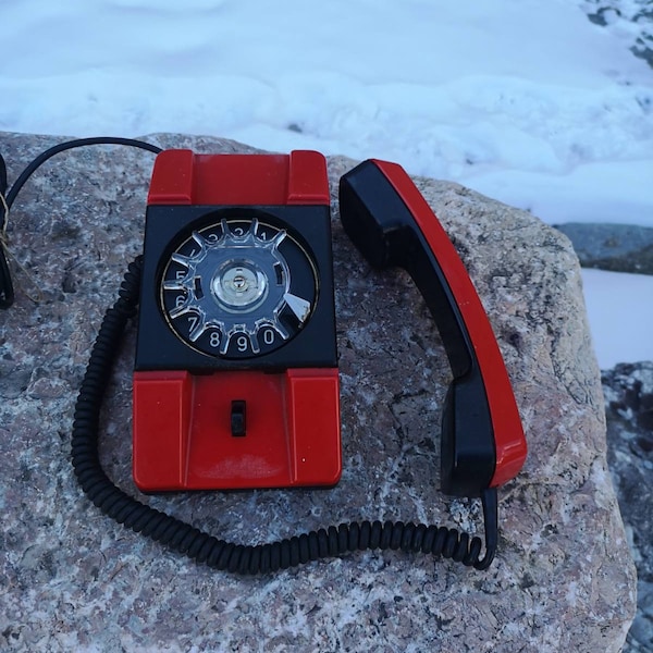 Vintage rotary phone, vintage red desk phone, 1973 telephone