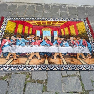 The Last Supper wall hanging tapestry, vintage velvet 1970&#39;s tapestry of The Last Supper