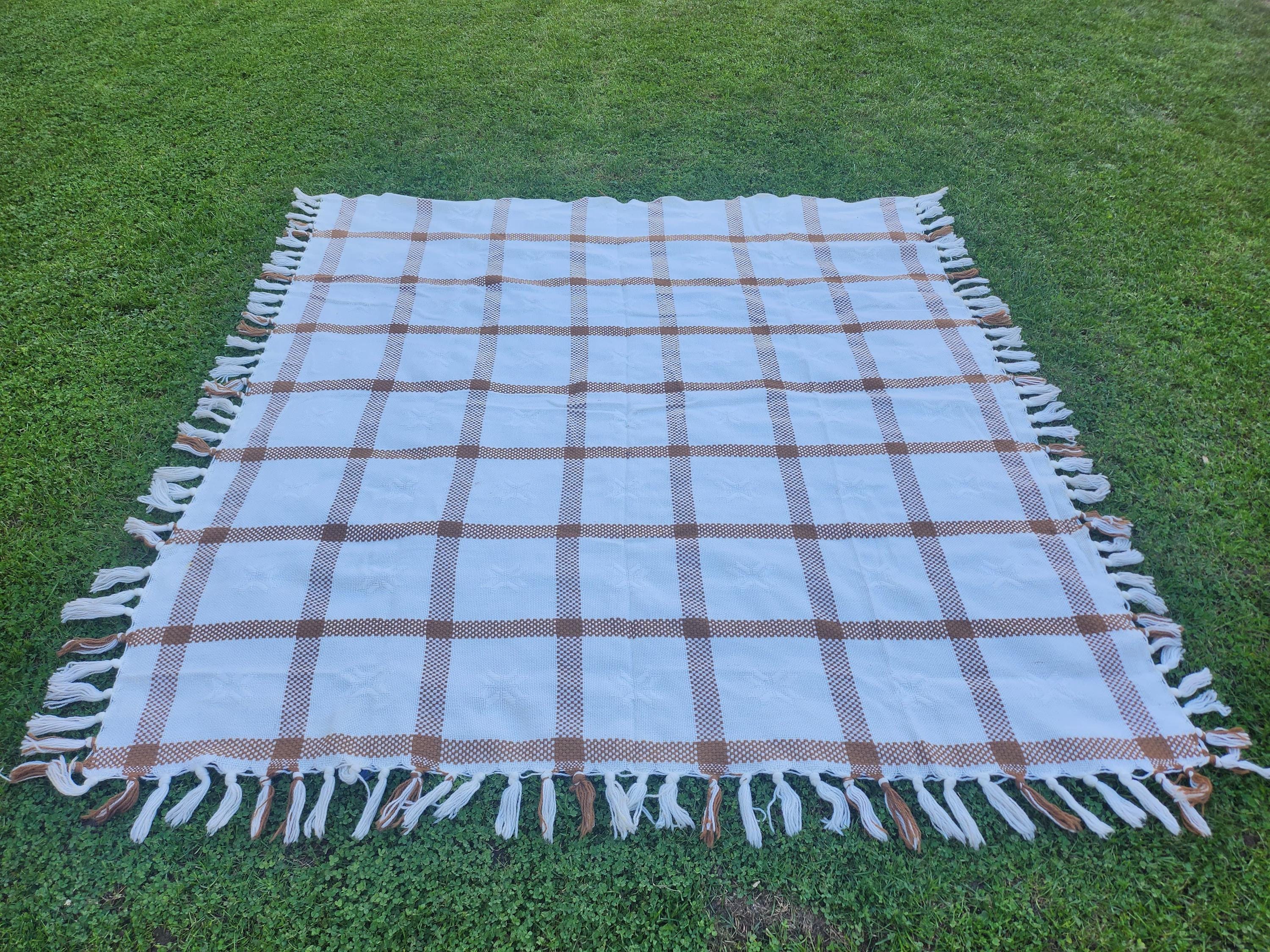 Italian vintage bedspread, Italian 70s home decor, woolen bed cover