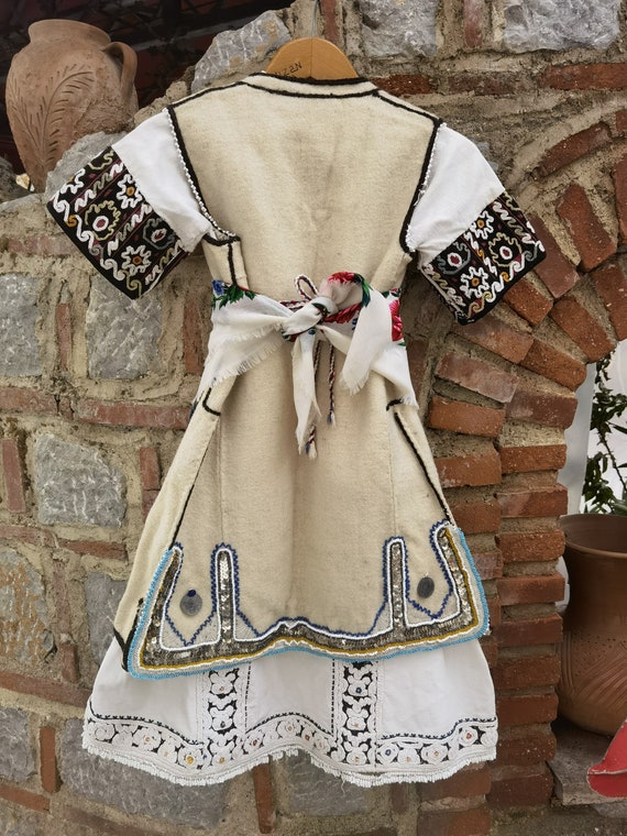 Girl's ethnic costume 8-10 years old authentic an… - image 2