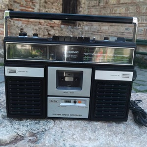 Tecsonic TCR-6500S boombox, vintage portable 4 band stereo cassette recorder image 2
