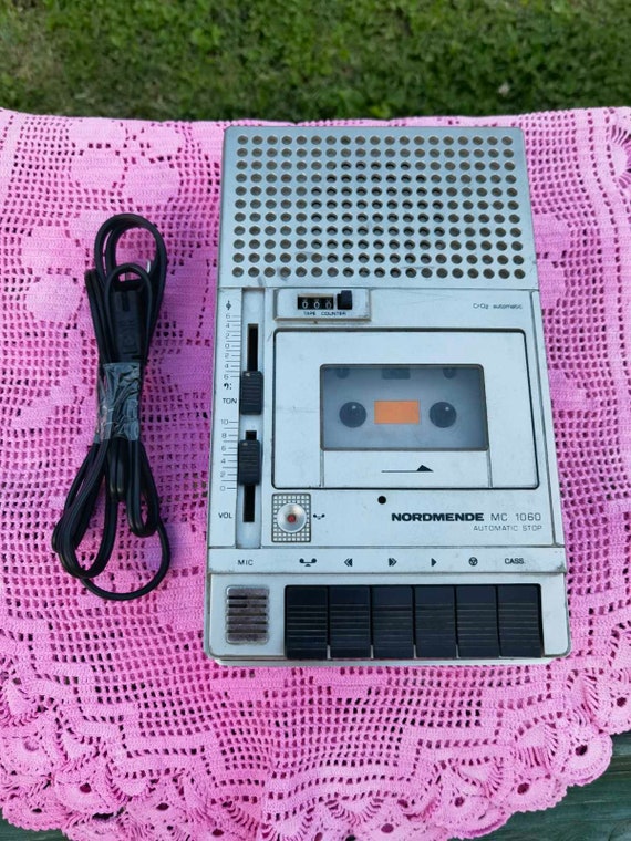 Lecteur de cassettes portable NORMENDE, lecteur de cassettes vintage  NORMende MC 1060 WORKING -  France