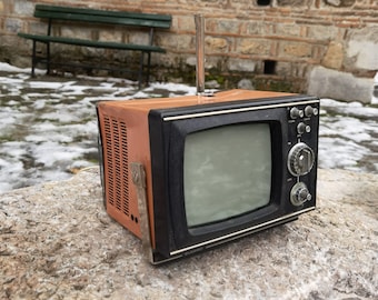 Shijalis 402-D1 vintage portable TV, 1970's USSR black and white mini TV